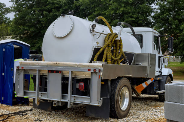 Best Portable toilet rental cost  in Waverly, MN