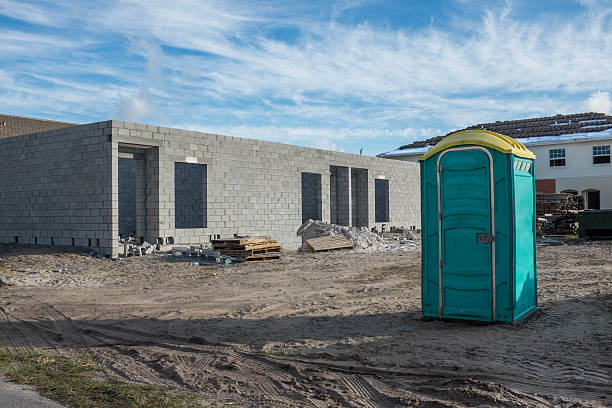 Best Porta potty delivery and setup  in Waverly, MN